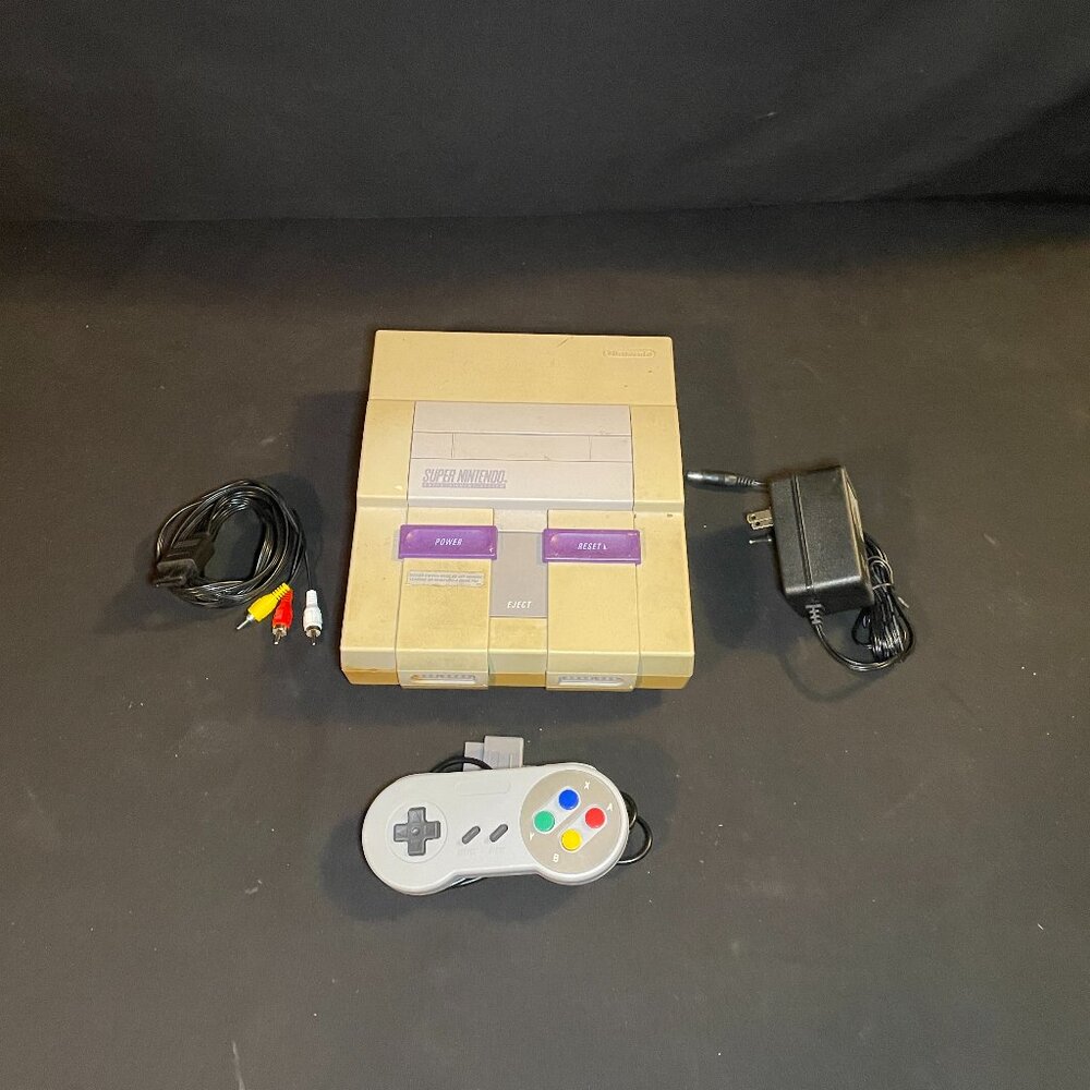 Super Nintendo With Accessories